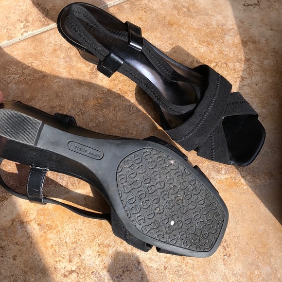 Amazingly comfy heels! - Picture 3 of 3